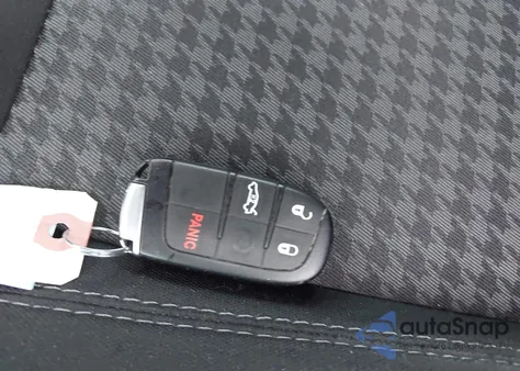 2016 Dodge Challenger R/T from USA, damaged, VIN 2C3CDZBT7GH300254